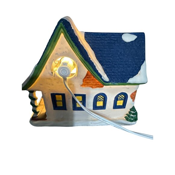 Vintage Trim A Home Christmas Village Candy Store New Cord & Lamp Damaged Box - Picture 3 of 11